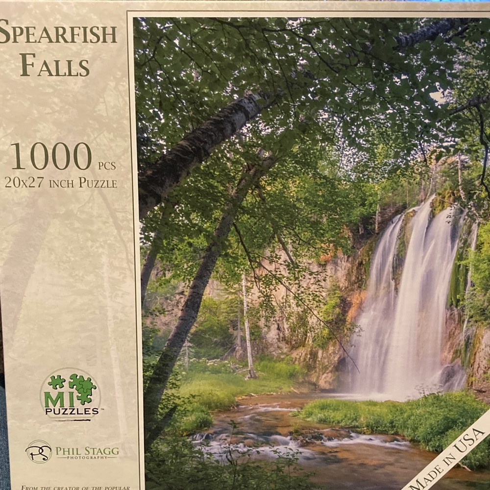 Puzzle - Spearfish Falls 1000 Pieces